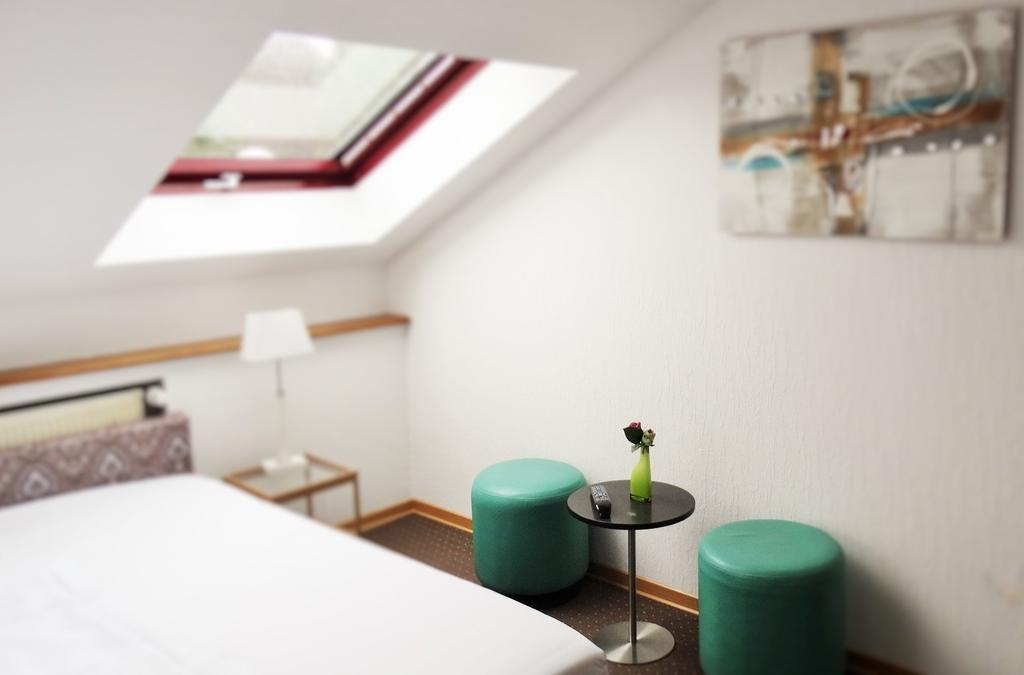 Hotel & Restaurant Arnoldusklause Düren - Eifel 객실 사진